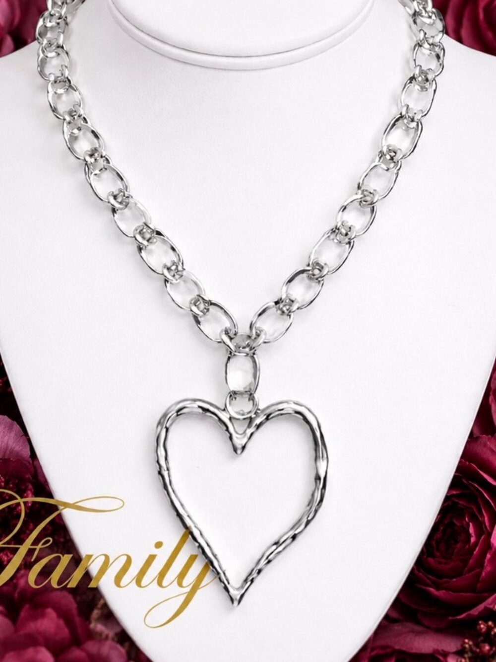 Silver Heart Pendant Chain Necklace -